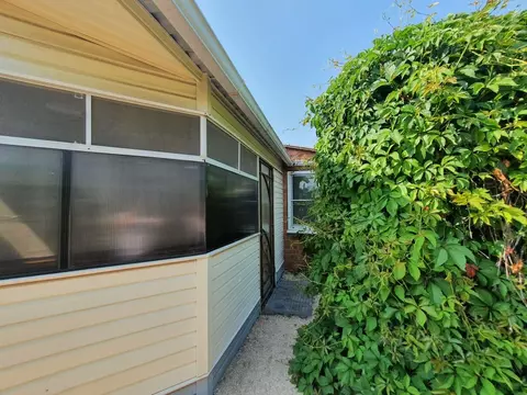 Дом в Краснодарский край, Ейский район, Должанская ст-ца Делегатская ...