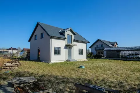 Дом в Калининградская область, Гурьевский муниципальный округ, пос. ...