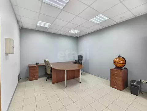 Помещение свободного назначения в Тюменская область, Тюмень ул. ...