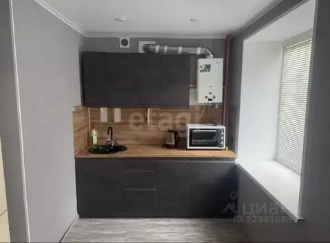 2-к кв. Башкортостан, Стерлитамак Локомотивная ул., 8 (44.4 м)