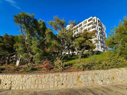 1-к кв. Крым, Алушта муниципальный округ, пос. Семидворье пер. ...