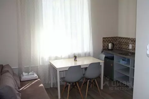 1-к кв. Удмуртия, Глазов ул. Пряженникова, 61/12 (38.0 м)