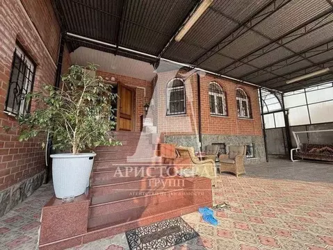 Дом в Ставропольский край, Пятигорск Широкая ул., 70 (342 м)