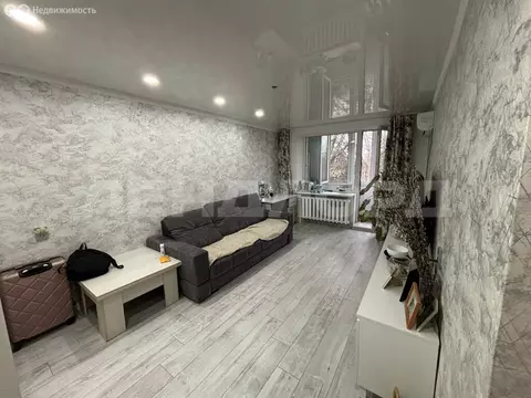 3-комнатная квартира: Новочеркасск, Атаманская улица, 42Б (60.48 м)