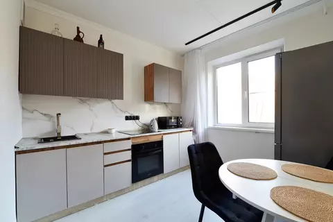 1-к кв. Челябинская область, Челябинск ул. Чичерина, 35б (33.0 м)