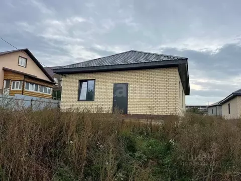 Дом в Башкортостан, Уфа городской округ, с. Нагаево, 5-й кв-л  (8 м)