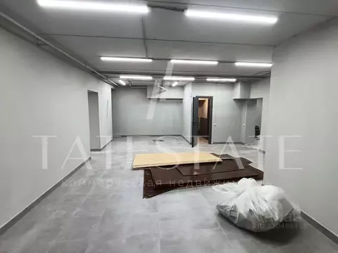 Помещение свободного назначения в Татарстан, Казань ул. Баки Урманче, ...