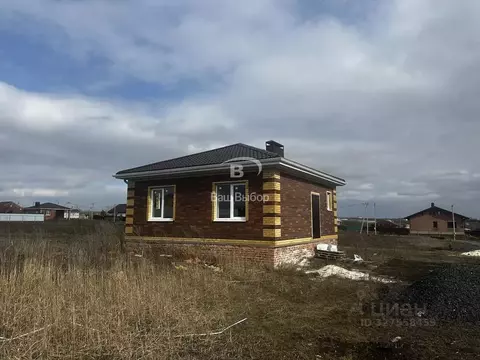 Дом в Ростовская область, Аксайский район, Мишкинская ст-ца пер. ...