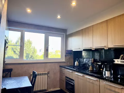 3-к кв. Санкт-Петербург ул. Руднева, 8К2 (68.0 м)