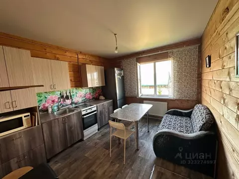 Дом в Башкортостан, Иглинский сельсовет, с. Иглино ул. Мустая Карима, ...