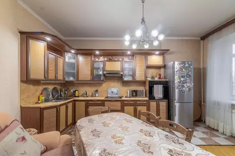 2-к кв. Москва просп. Маршала Жукова, 68К1 (100.0 м)