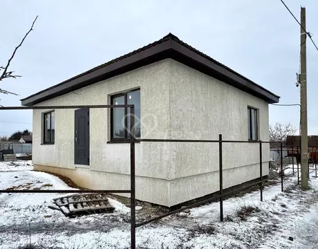 Дом в Волгоградская область, Волгоград ул. Шурухина (75 м)