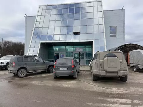 Помещение свободного назначения в Татарстан, Казань ул. Родины, 43 ...