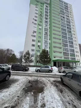 2-к кв. Башкортостан, Уфа ул. Набережная Моторостроителей, 17 (50.0 м)