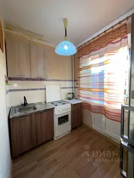 2-к кв. Саратовская область, Энгельс просп. Строителей, 21 (46.8 м)