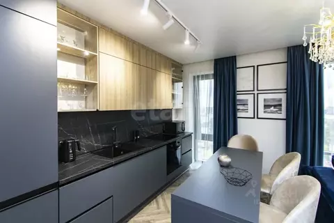 2-к кв. Тюменская область, Тюмень ул. Николая Машарова, 2 (74.7 м)