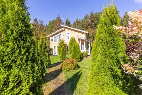 Коттедж в Ленинградская область, Приозерский район, Запорожское с/пос, ...