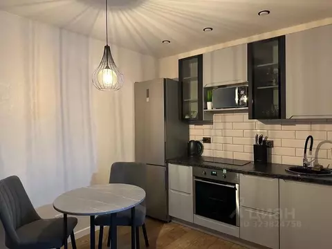 1-к кв. Тюменская область, Тобольск 6-й мкр, 110к2 (36.0 м)