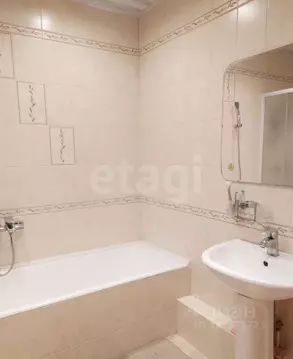 2-к кв. Калужская область, Калуга ул. Труда, 4к1 (67.0 м)