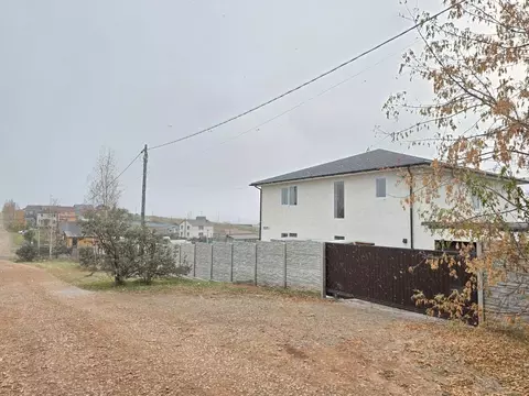 Дом в Красноярский край, Красноярск городской округ, пос. Солонцы, ...