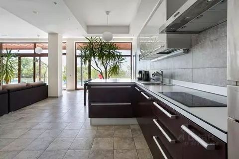 Дом в Севастополь Севастопольская зона ЮБК кв-л,  (250 м)