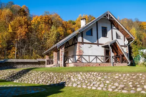 Дом в Ленинградская область, Всеволожский район, Токсовское городское ...