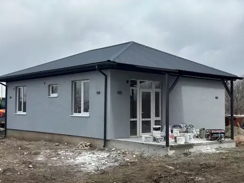 Дом в Крым, Симферопольский район, с. Трудовое ул. Зеленая (80 м)