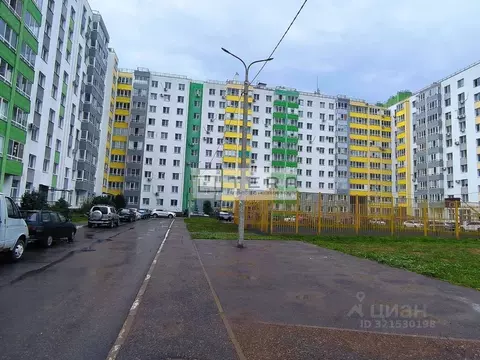 1-к кв. Башкортостан, Уфа ул. Испытателей, 21 (30.0 м)