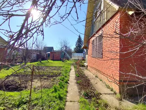 Дом в Курская область, Курский район, Щетинский сельсовет, Лазурное ...