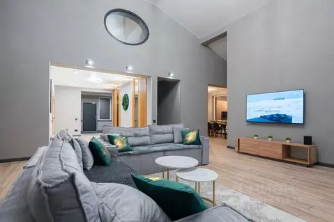 Дом в Ленинградская область, Выборгский район, Советское городское ...