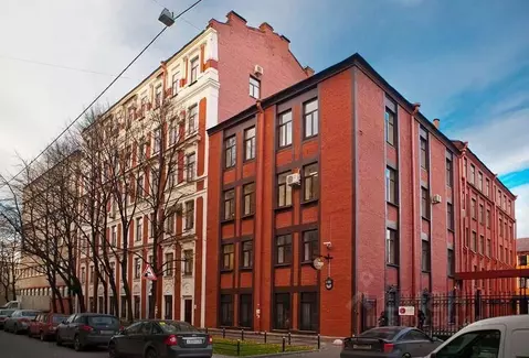 Офис в Санкт-Петербург 10-я Васильевского острова линия, 59 (44 м)