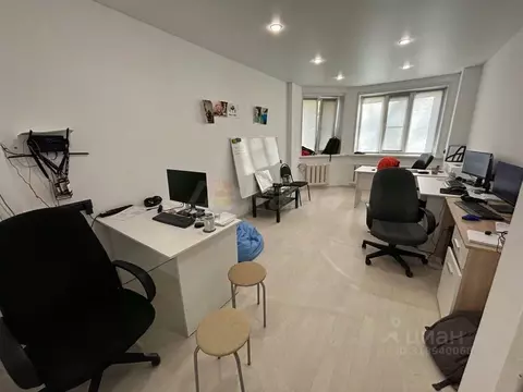 Офис в Ульяновская область, Ульяновск ул. Докучаева, 24 (78 м)