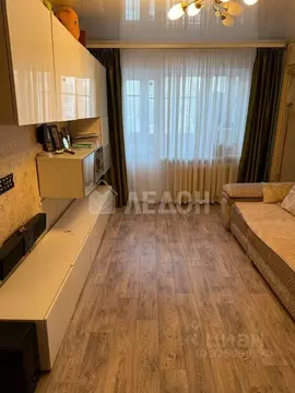 4-к кв. Омская область, Омск Заозерный мкр, ул. Коммунальная, 15 (57.9 ...