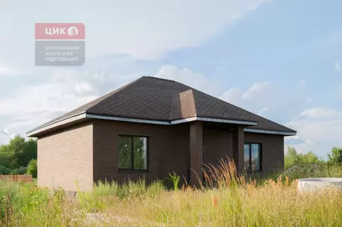 Дом в Рязанская область, Рязанский район, Дубровическое с/пос, с. ...