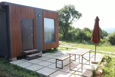 Дом в Краснодарский край, Апшеронский район, пос. Мезмай Школьная ул., ...