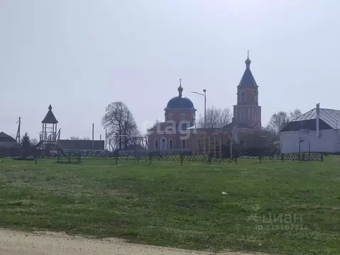 Дом в Липецкая область, Добровский муниципальный округ, с. Чечеры ул. ...