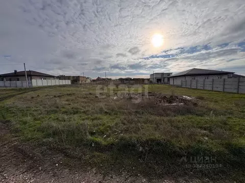 Участок в Крым, Симферопольский район, с. Мирное  (6.0 сот.)