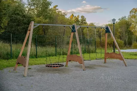 Участок в Ленинградская область, Приозерский район, Громовское с/пос, ...