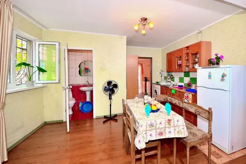 Свободной планировки кв. Крым, Ялта ул. Ленинградская, 4 (38.0 м)