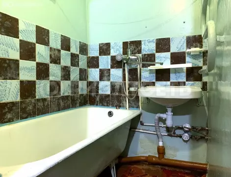 2-комнатная квартира: Мурманск, проезд Михаила Ивченко, 5 (48 м)