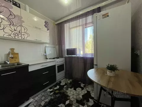 2-к кв. Оренбургская область, Тюльганский поссовет, пос. Тюльган  ...