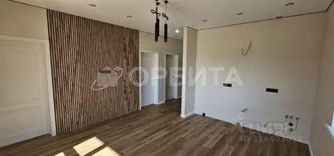 Дом в Тюменская область, Тюменский район, д. Ушакова  (80 м)