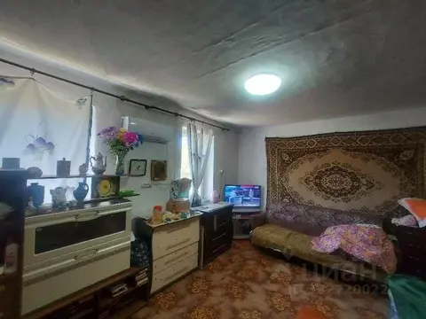 Дом в Крым, Джанкойский район, Рощинское с/пос, с. Краснодольное ул. ...