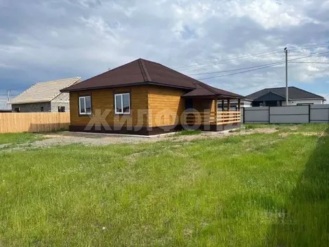 Дом в Хакасия, Усть-Абаканский район, с. Калинино ул. Белых Облаков ...