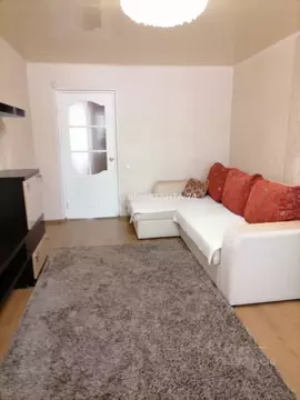 2-к кв. Челябинская область, Челябинск ул. Ворошилова, 37 (53.3 м)