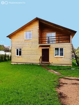 Дом в село Пешково, Угловая улица, 53 (130 м)