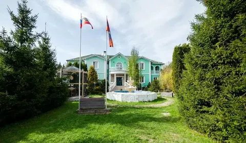 Дом в Москва Марушкинское поселение, д. Крекшино,  (1000 м)