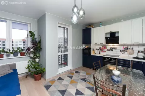 3-комнатная квартира: Тобольск, улица Радищева, 21 (75.4 м)