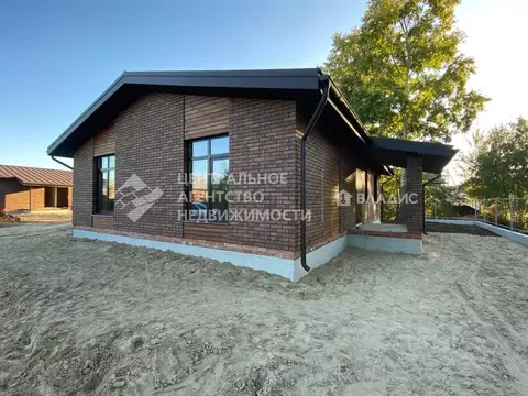 Дом в Рязанская область, Рязанский район, Заборьевское с/пос, с. ...