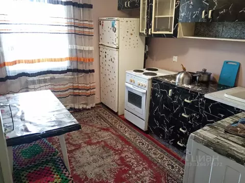 2-к кв. Хакасия, Абакан просп. Дружбы Народов, 1 (50.0 м)